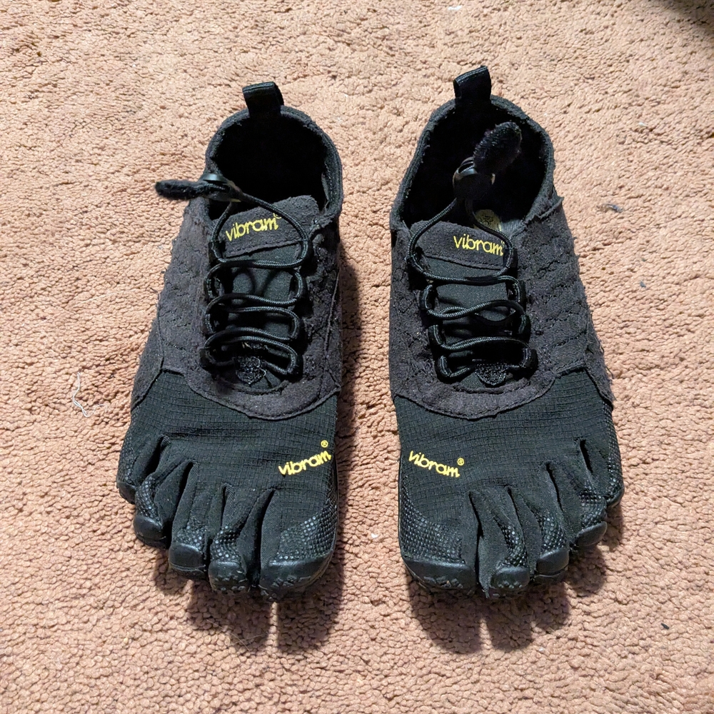 Vibram Black FiveFingers Shoes